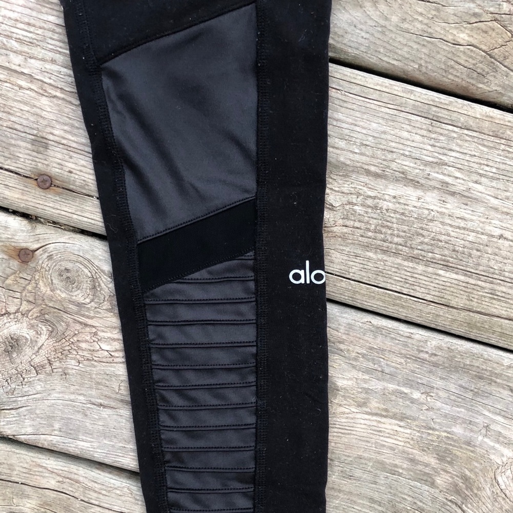 ALO yoga leggings